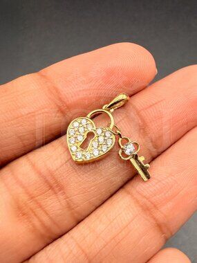 14K Yellow Gold Cubic Zirconia Lock Pendant
